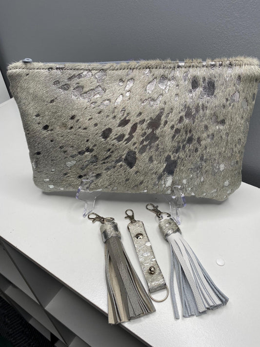 Acid Wash Leather Hair on Hide (Icy Snow)