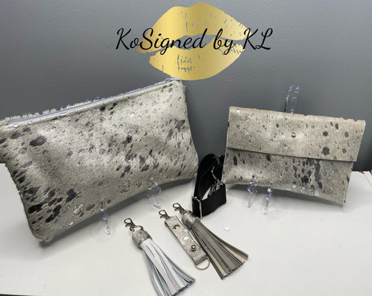 Acid Wash Leather Hair on Hide (Icy Snow)